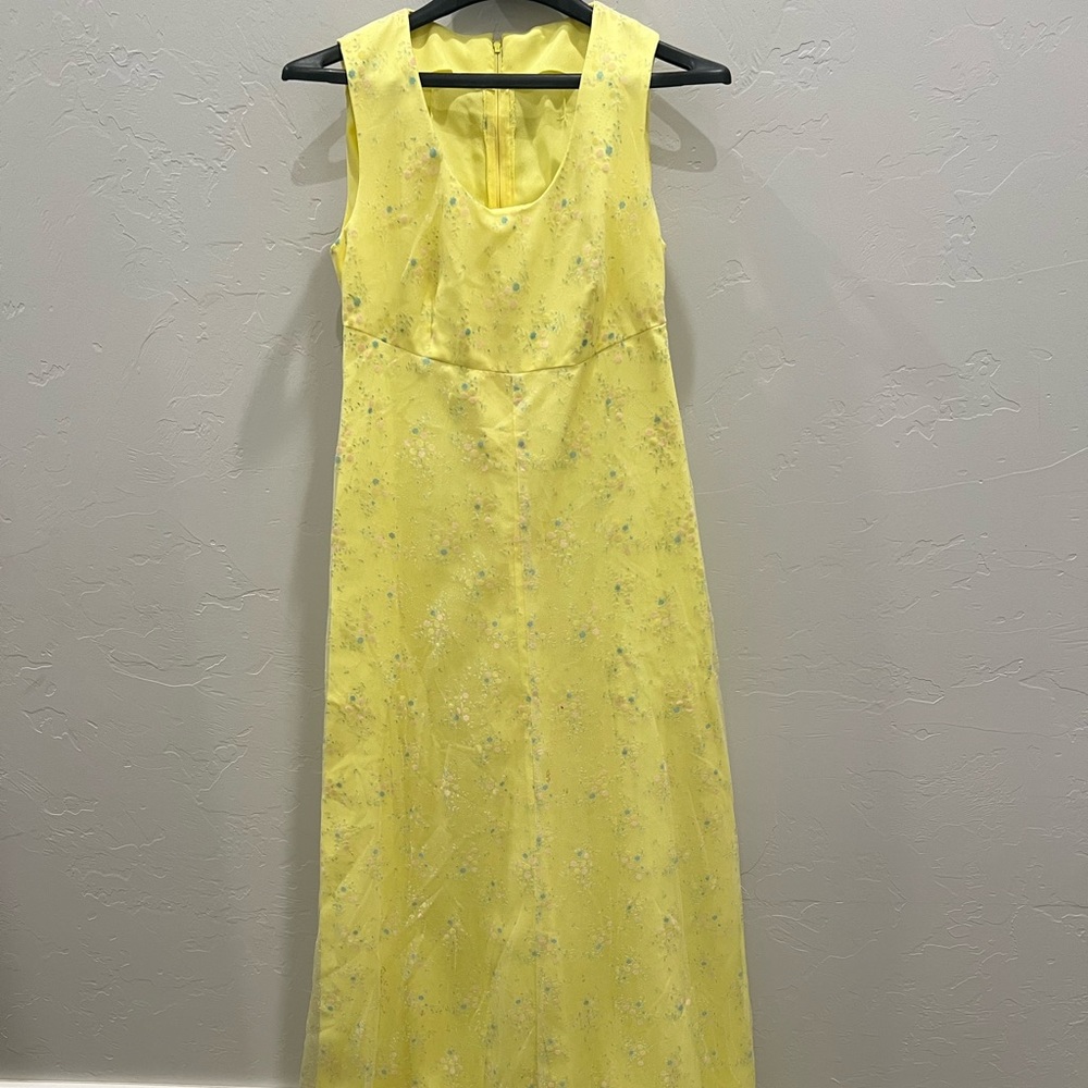 Beautiful Yellow Floral Handmade 1960s Vintage Maxi Dress With Bottom Ruffle